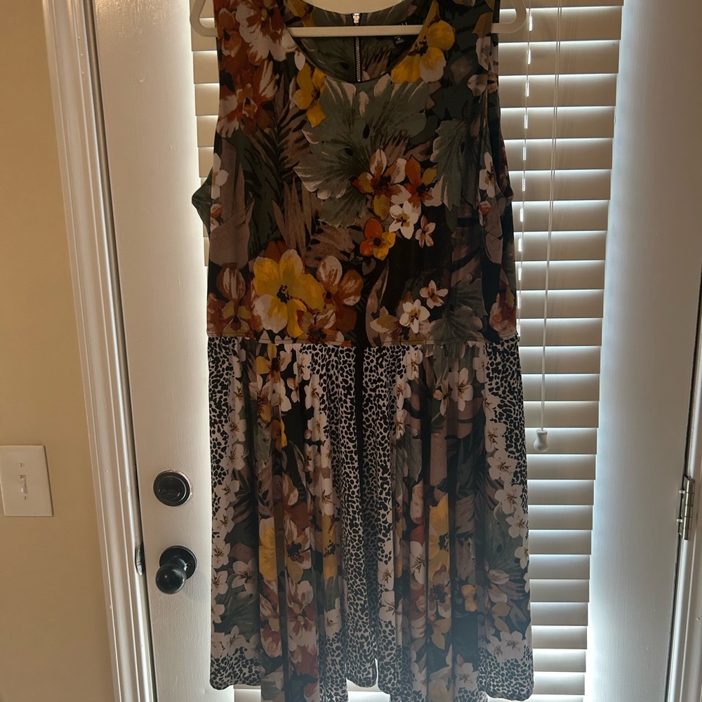 Roz & Ali Multicolor Floral Midi Dress